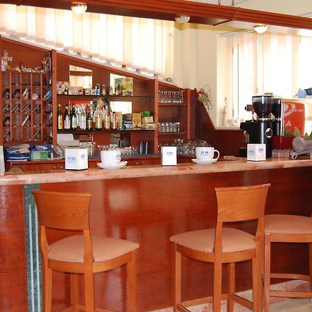 Hotel Il Chierichetto サン・ジョバンニ・ロトンド 部屋 写真